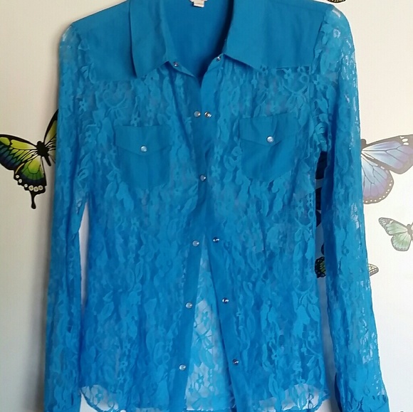 G by Guess Tops - NWOT Shirt G by Guess
